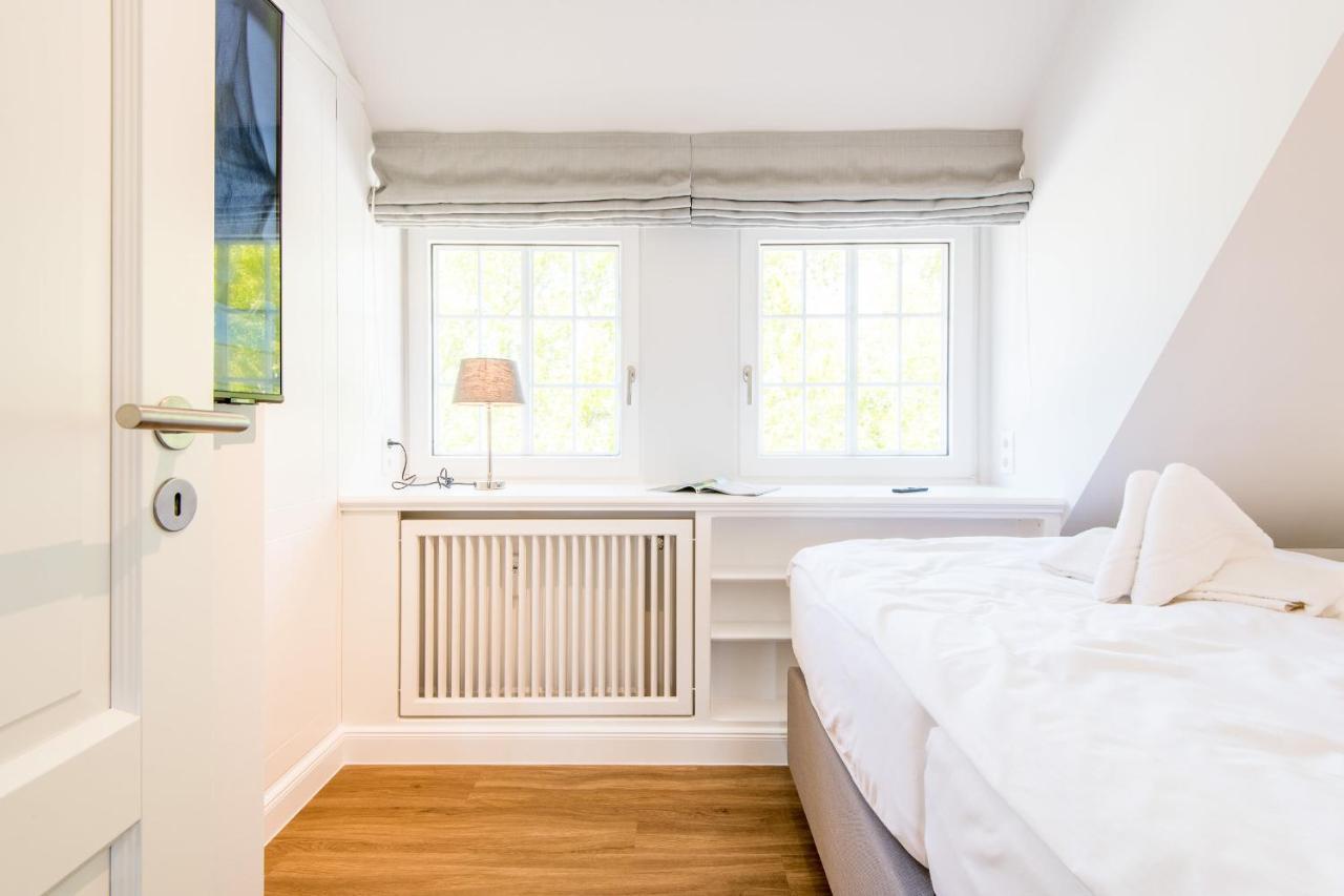 Haus Weesterhuk Whg 10 Кайтум Екстериор снимка