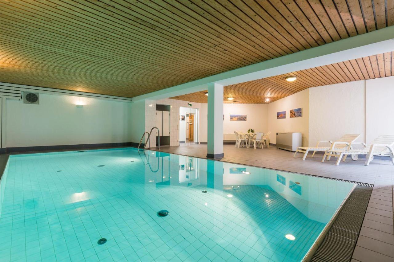 Haus Weesterhuk Whg 10 Кайтум Екстериор снимка